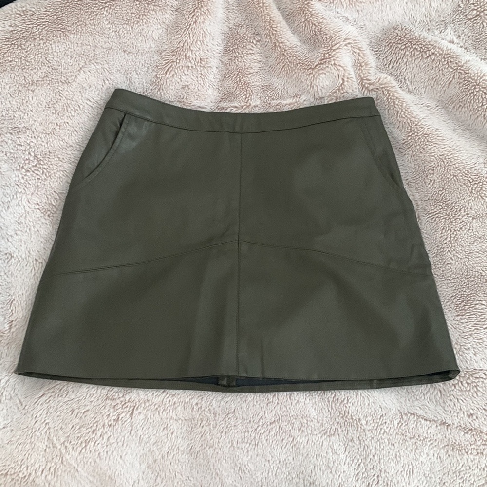 Mini Skirt Vegan Leather (Dark Olive Green)